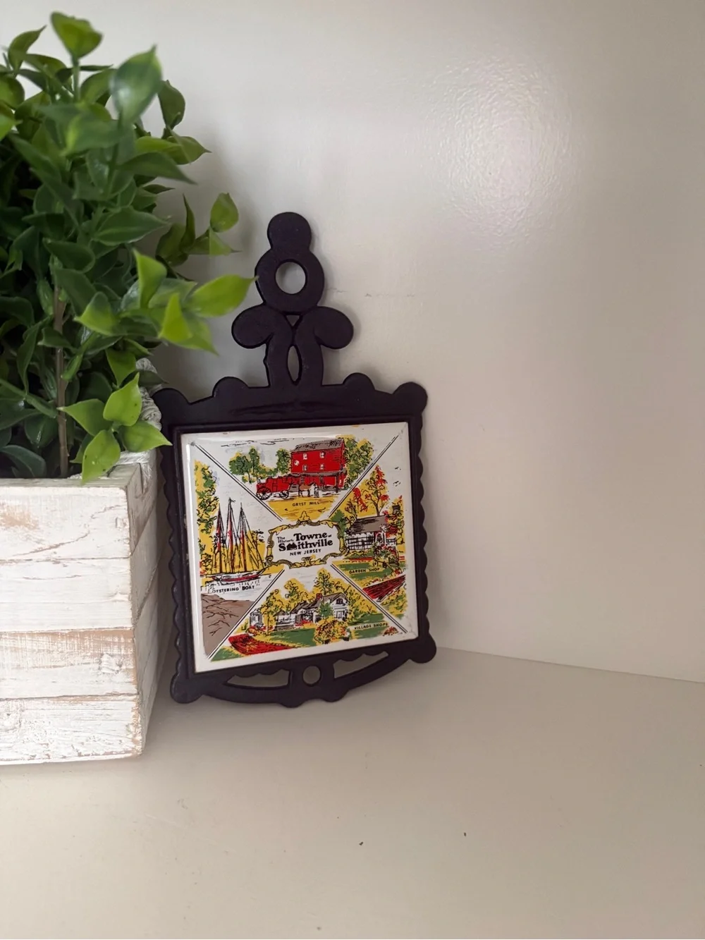 Vintage Smithville New Jersey Souvenir Ceramic Tile Cast Iron Trivet Iron Decor